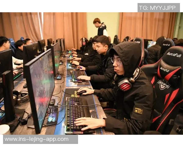 少林足球电竞:融合传统武术与现代竞技的全新体验之旅 少林足球电竞:融合传统武术与现代竞技的全新体验之旅