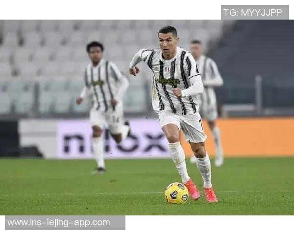 探索fm17足球总监的策略与技巧助你打造梦幻球队的成功之路